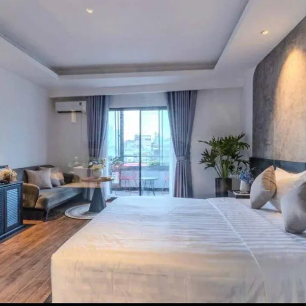 BÁN KHÁCH SẠN MẶT TIỀN ĐƯỜNG PHẠM NGŨ LÃO - QUẬN 1