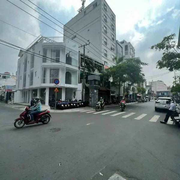 BÁN NHÀ CĂN GÓC 2 MẶT TIỀN ĐƯỜNG TRẦN NHẬT DUẬT - ĐẶNG DUNG