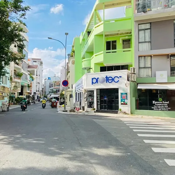 BÁN CĂN KẾ GÓC 2 MT (TRƯỚC SAU) 56 TRẦN QUÍ KHOÁCH, P.TÂN ĐỊNH, QUẬN 1, TPHCM