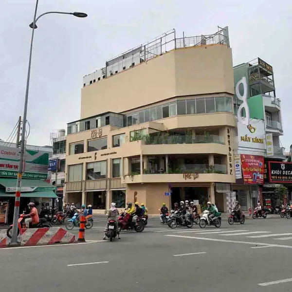 BÁN NHÀ GÓC 2 MẶT TIỀN LÊ TRỌNG TẤN