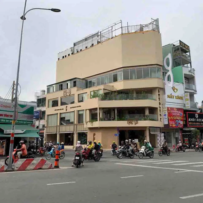 BÁN NHÀ GÓC 2 MẶT TIỀN LÊ TRỌNG TẤN