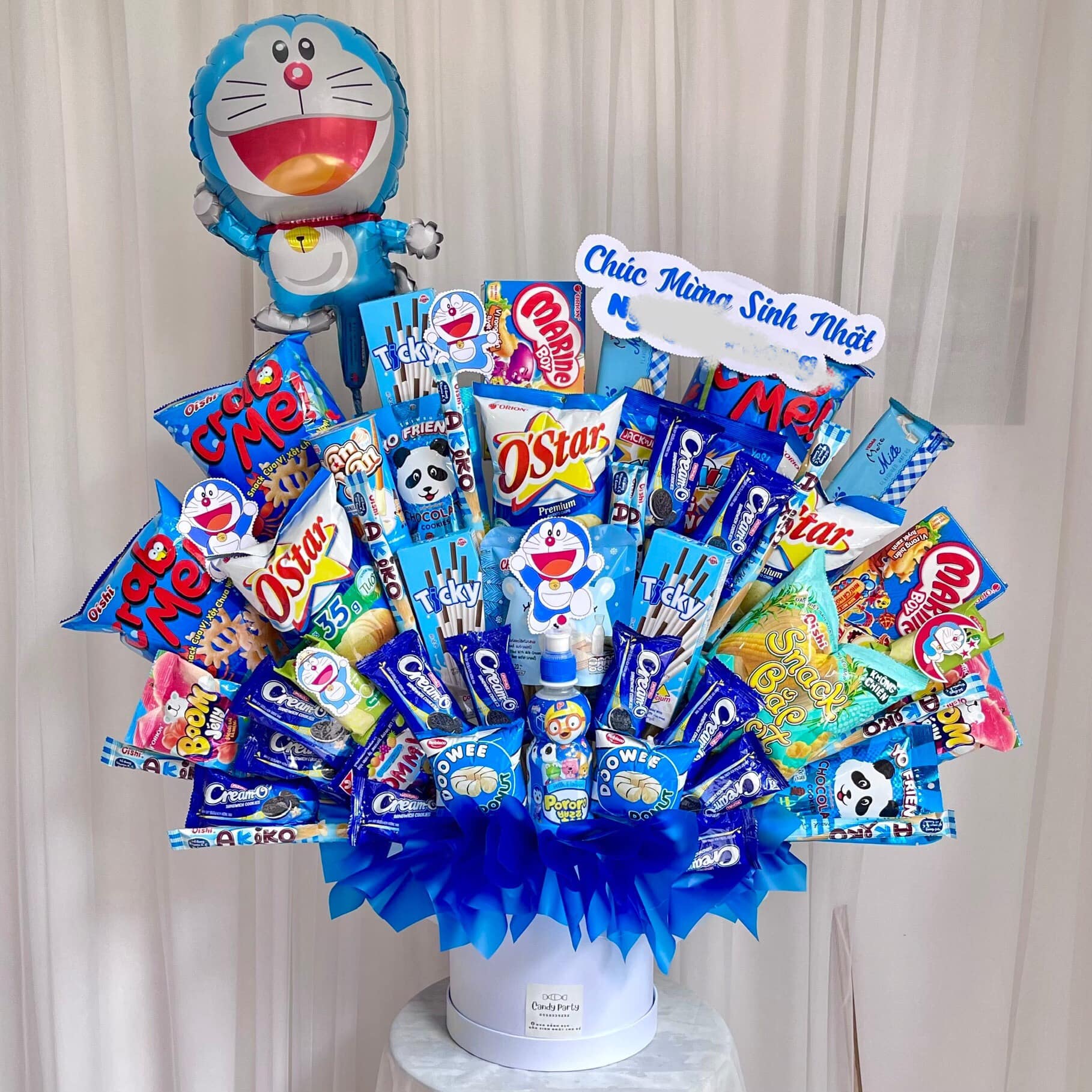 Hộp hoa bánh kẹo dành cho bé trai