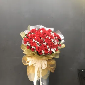 BÓ 99 BÔNG HỒNG ĐỎ - HB016