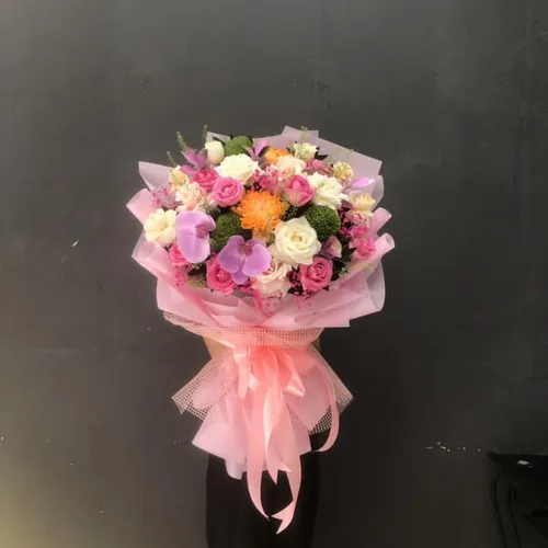 BÓ HOA HỒNG MIX LAN HỒ ĐIỆP - HB010