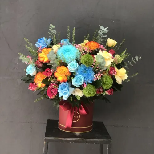 GIỎ HOA MIX MÀU THEO PHONG CÁCH HIỆN ĐẠI - HG009