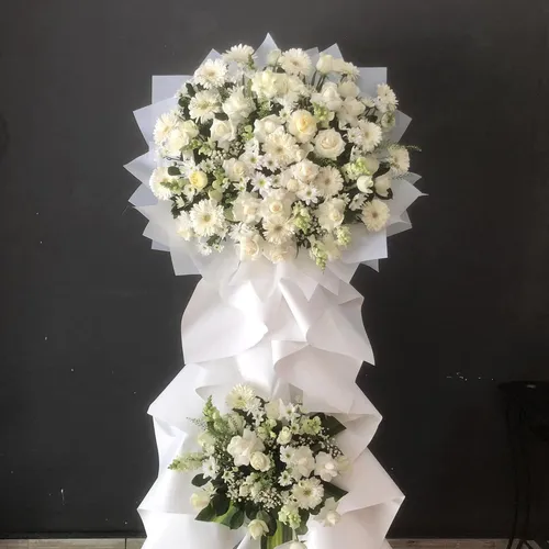 KỆ HOA VIẾNG 2 TẦNG TONE TRẮNG THEO PHONG CÁCH HIỆN ĐẠI- HV001