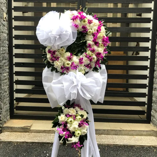 KỆ HOA VIẾNG 2 TẦNG TRẮNG TÍM- HV010