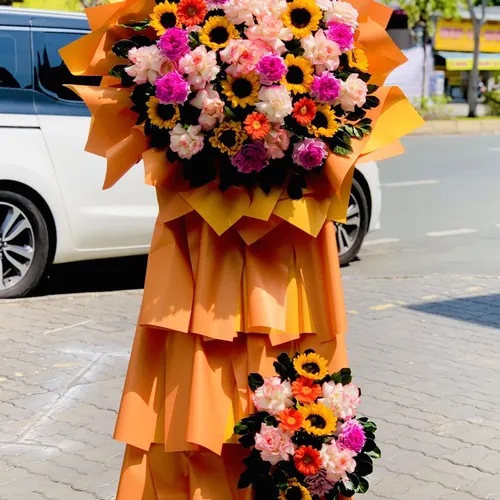 KỆ HOA CHÚC MỪNG KHAI TRƯƠNG MIX MÀU - KCM005