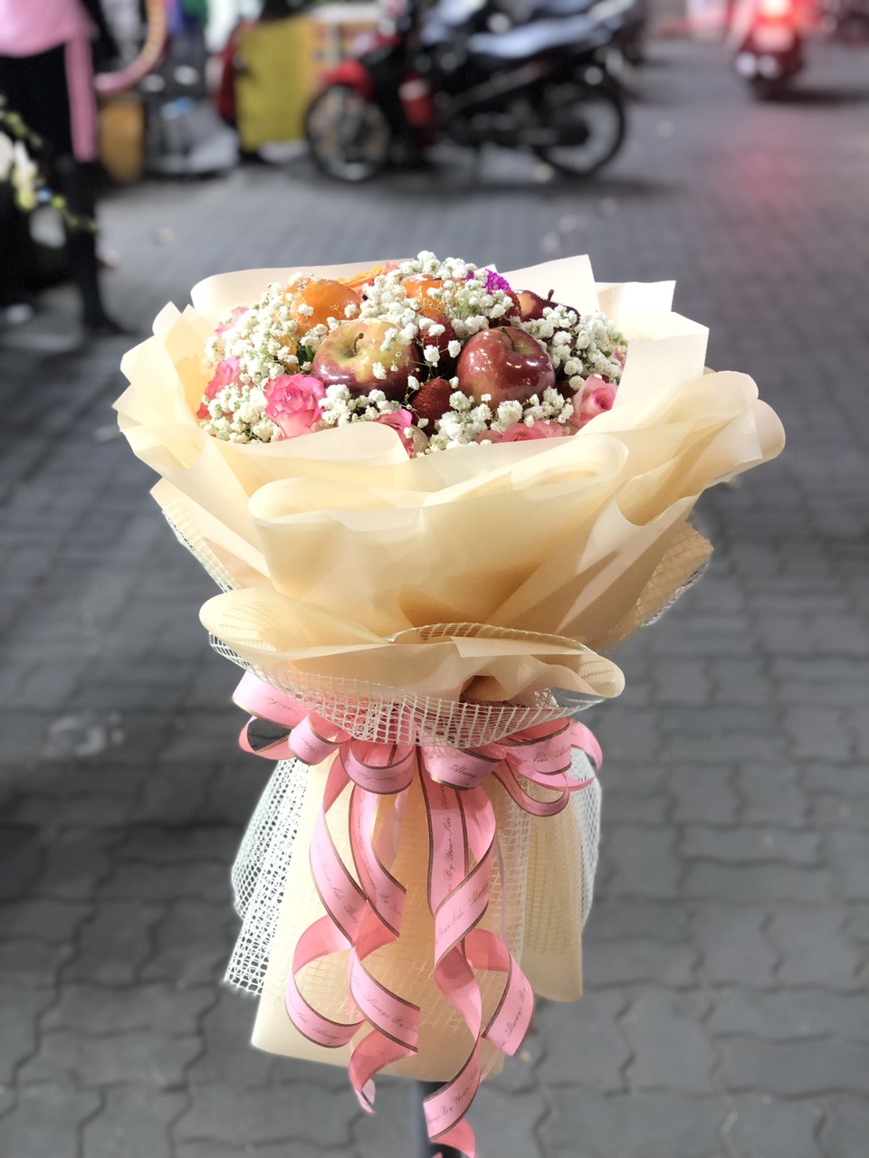 Bó hoa trái cây dễ thương