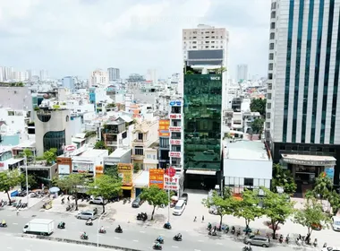 Tìm thuê nhà phố tại Quận 1