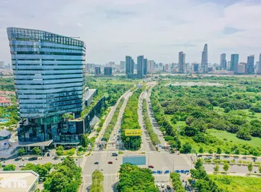 Cho thuê nhà phố mặt tiền đường Đinh Tiên Hoàng - Quận 1