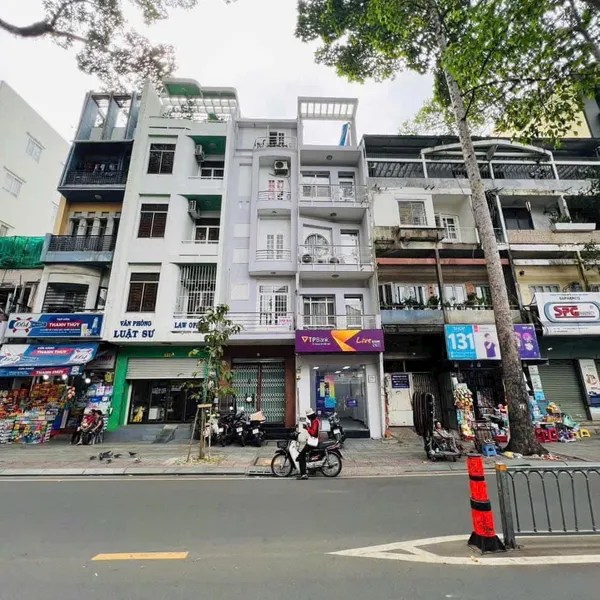 Nhà Mặt Tiền Đường Thương Hiệu, Quận 1 - 102m² 6,8x15m 423m² sàn - HĐT 90tr/tháng - 55tỷ - 0901326709