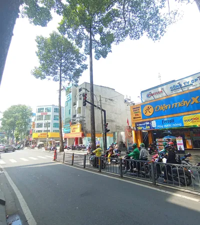 Bán nhà 128 Trần Quang Khải, Phường Tân Định, TP.HCM