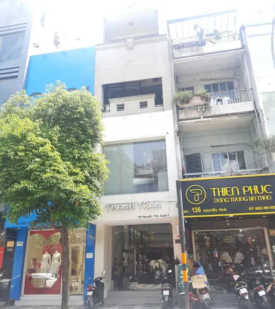Bán nhà 138 Nguyễn Trãi Phường Bến Thành Quận 1