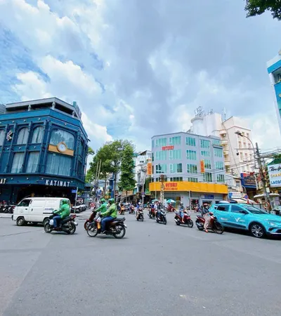 Bán nhà 140 Trần Quang Khải Phường Tân Định Quận 1 - Nhà góc 2 mặt tiền đẹp!