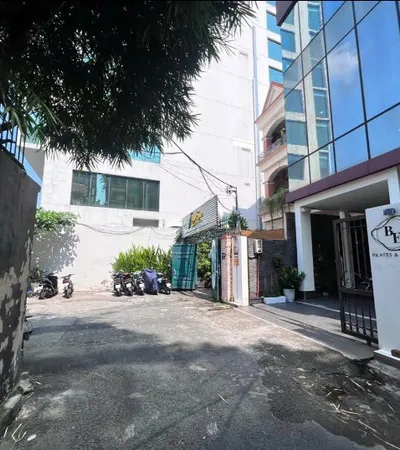 Bán nhà 179D Hai Bà Trưng, Phường Xuân Hòa, TP.HCM