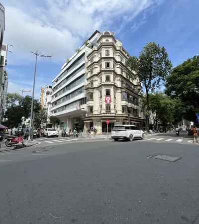 Bán tòa nhà 200A Lý Tự Trọng, Phường Bến Thành, TP.HCM