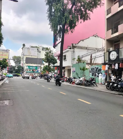 Bán nhà 29 Nguyễn Trãi Phường Bến Thành Quận 1