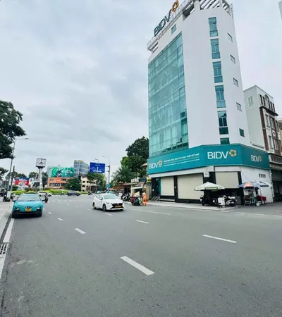 Bán tòa nhà 52B-52C Nguyễn Bỉnh Khiêm, Phường Tân Định, TP.HCM