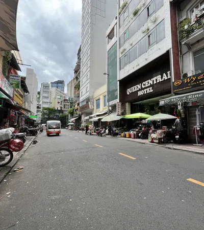 Bán Khách sạn 32 Nguyễn An Ninh Phường Bến Thành Quận 1