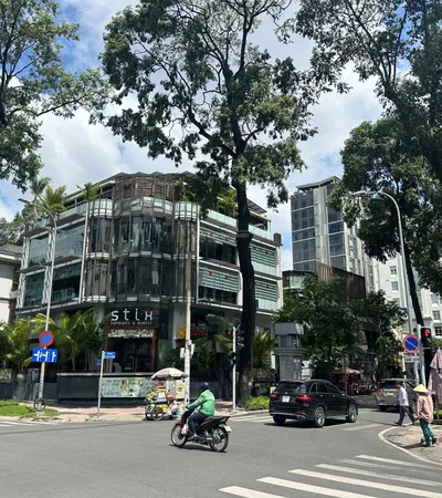 Bán nhà mặt tiền 174A đường Nguyễn Đình Chiểu Quận 3