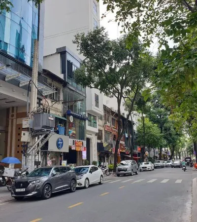 Bán nhà 53 Hồ Tùng Mậu Phường Bến Nghé Quận 1