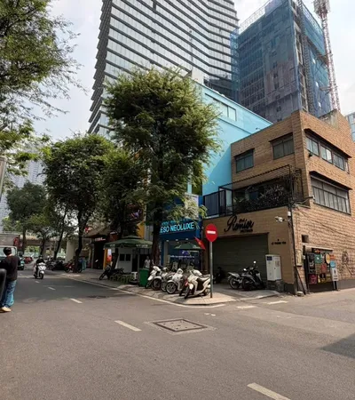 Bán nhà số 9 Lê Thánh Tôn, Phường Sài Gòn, TP.HCM