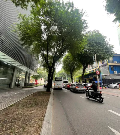 Bán nhà 100 Nguyễn Du, Phường Sài Gòn, TP.HCM