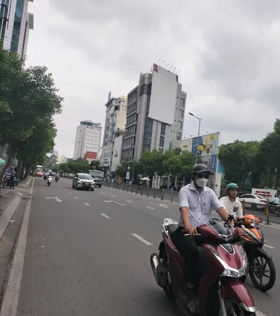 Bán tòa nhà 215 Nam Kỳ Khởi Nghĩa, Phường Xuân Hòa, TP.HCM