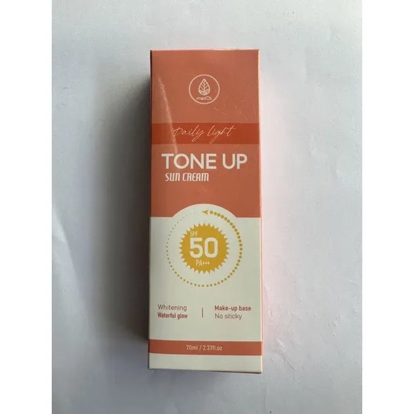 Kem chống nắng lót nền trang điểm Medb Tone-up chính hãng Hàn Quốc Medb