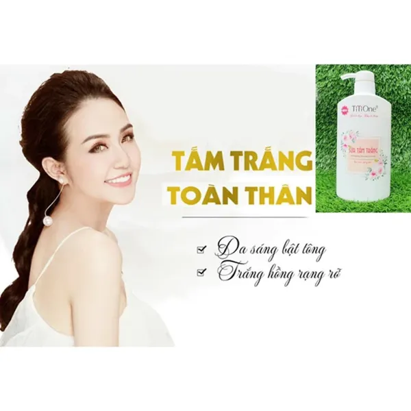 Sữa tắm trắng da toàn thân Titione.