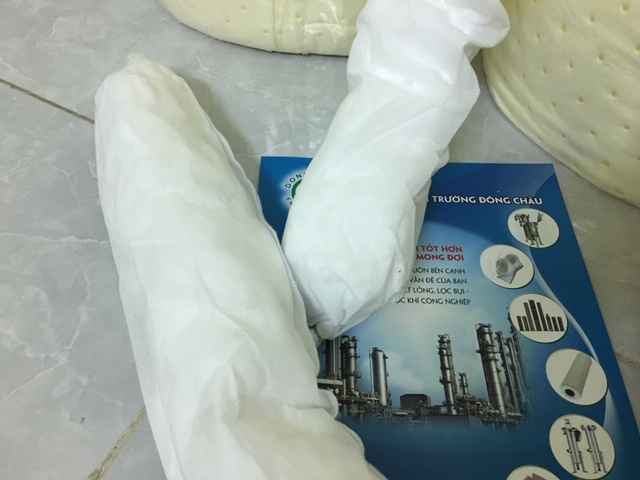 Absorbent Oil Sock phao thấm hút dầu lớn chất liệu 200cm x 3m Phao quây thấm hút dầu nhớt công nghiệp