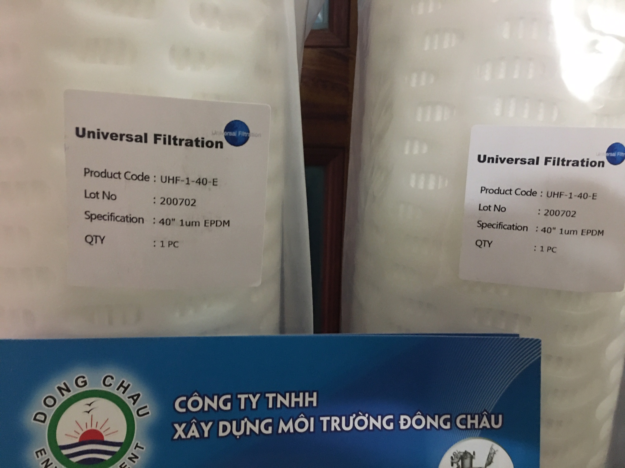 UHF - 1 - 40 - E, Lõi giấy xếp Highflow 1 micron dài 40 inch của Universal UHF - 1 - 40 - E, Lõi giấy xếp Highflow 1 micron dài 40 inch của Universal