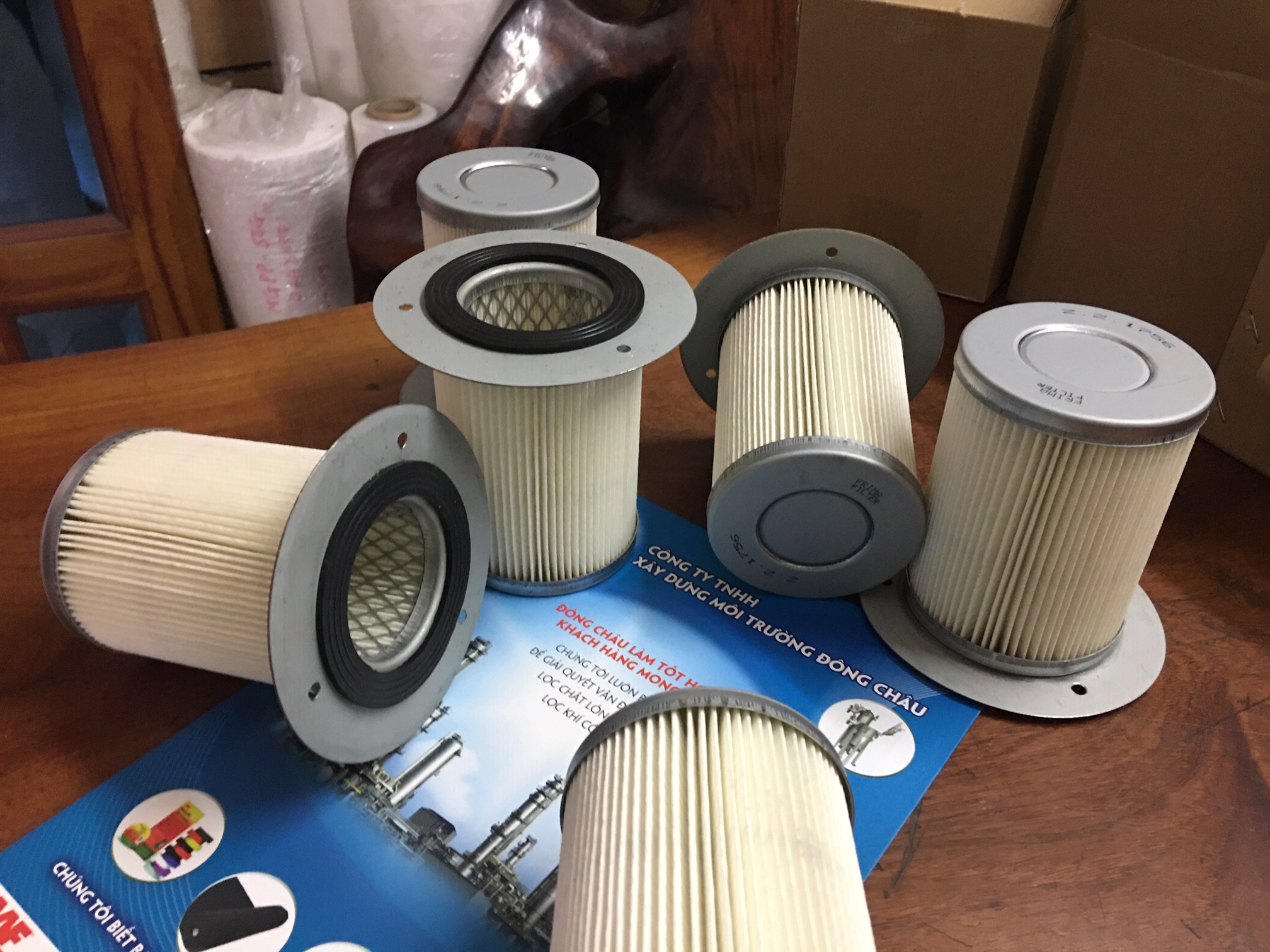 Đông Châu gia coonhg và cung cấp giá sỉ Phin lọc cặn dầu máy, lọc dầu thủy lực liên hệ đông châu báo giá Phin lõi lọc dầu thủy lực động cơ có vành