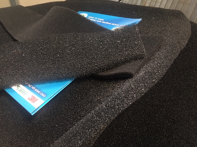 So sánh độ dày tấm mouse xốp 10mm và tấm mouse xốp 20mm So sánh độ dày tấm mouse xốp 10mm và tấm mouse xốp 20mm