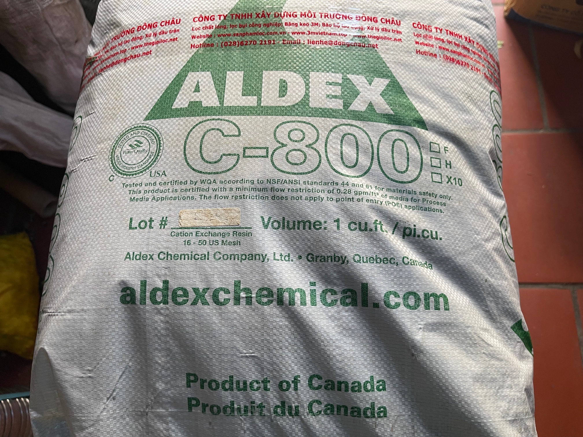 C800 Aldex 28 lít/ bao, xuất xứ Canada thông tin xuất xứ Hạt nhựa cation giá rẻ