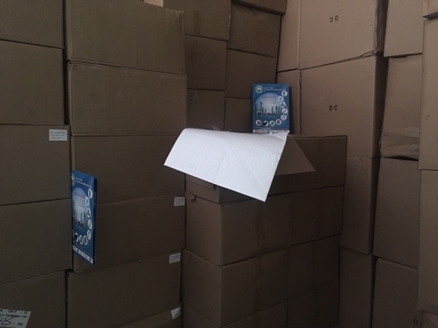 Phân phối sỉ tấm thấm hút dầu nhớt, tấm thu gom dầu tràn dầu loang liên hệ đông châu phân phối Tấm thấm dầu giá rẻ