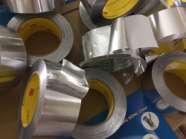 So sánh Băng keo nhôm 3M 425 và băng keo nhôm Đài Loan