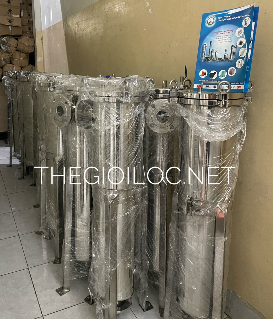 Bình lọc túi size 2, inox 304 lọc nước, bình lọc hóa chất, bình lọc thực phẩm, bình lọc sữa, bình lọc bia, bình lọc dầu liên hệ đông châu phân phối Housing túi size 2 Trung Quốc 10 bar