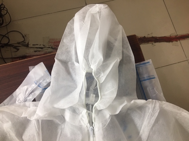 dây kéo Bộ quần áo kháng khuẩn Coveral vải không dệt