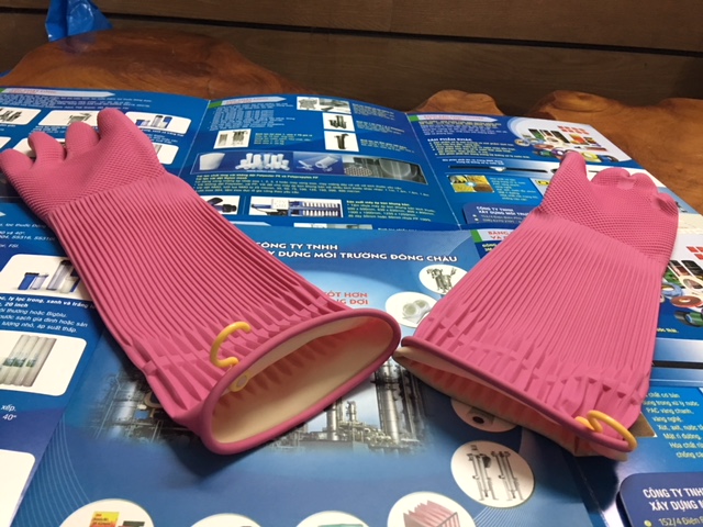 liên hệ đông châu cung cấp Găng tay cao su 3M không mùi