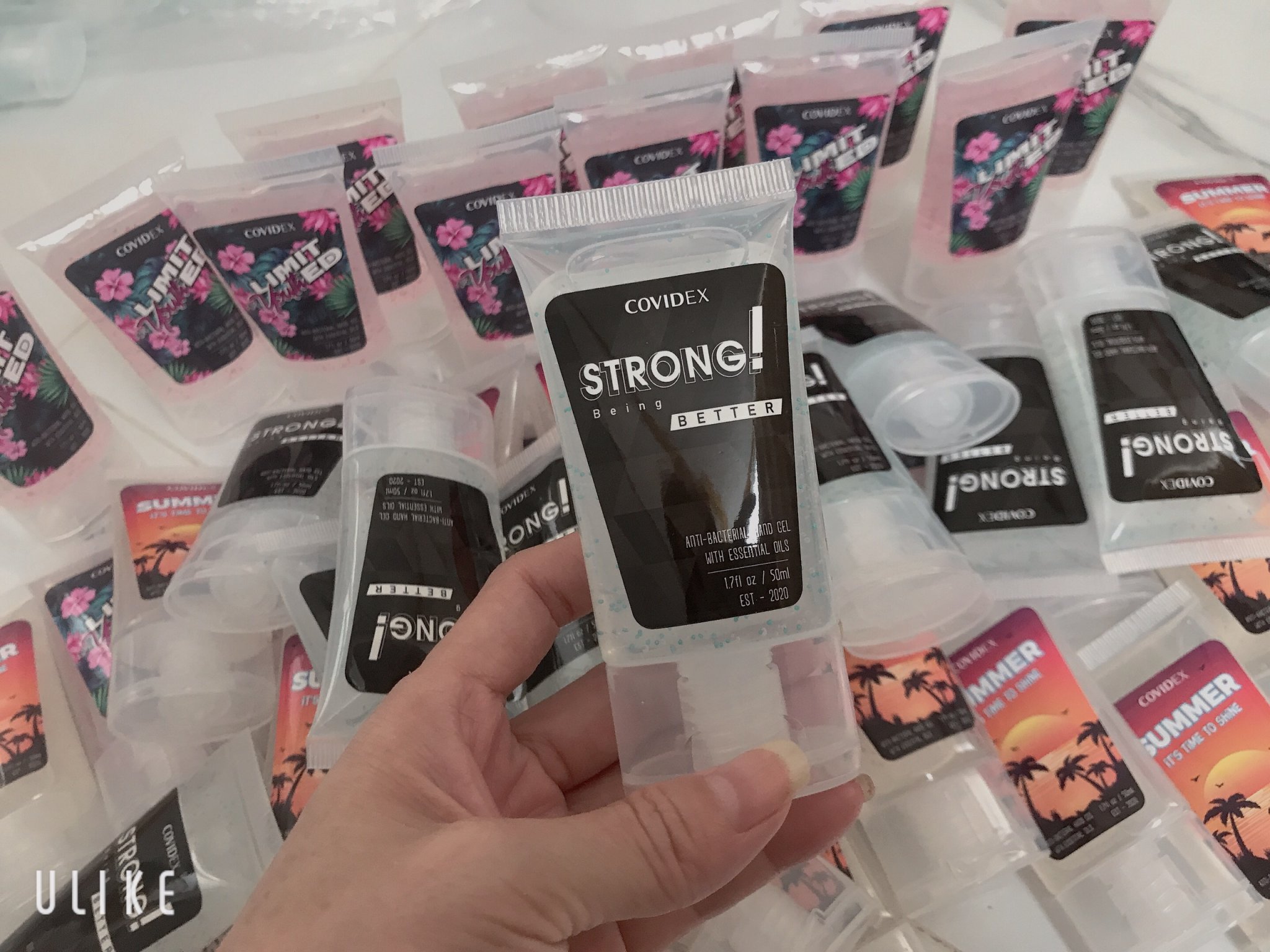 Gel rửa tay khô diệt khuẩn Strong - Covidex mùi nước hoa dành cho phái mạnh Gel rửa tay khô Covidex diệt khuẩn strong