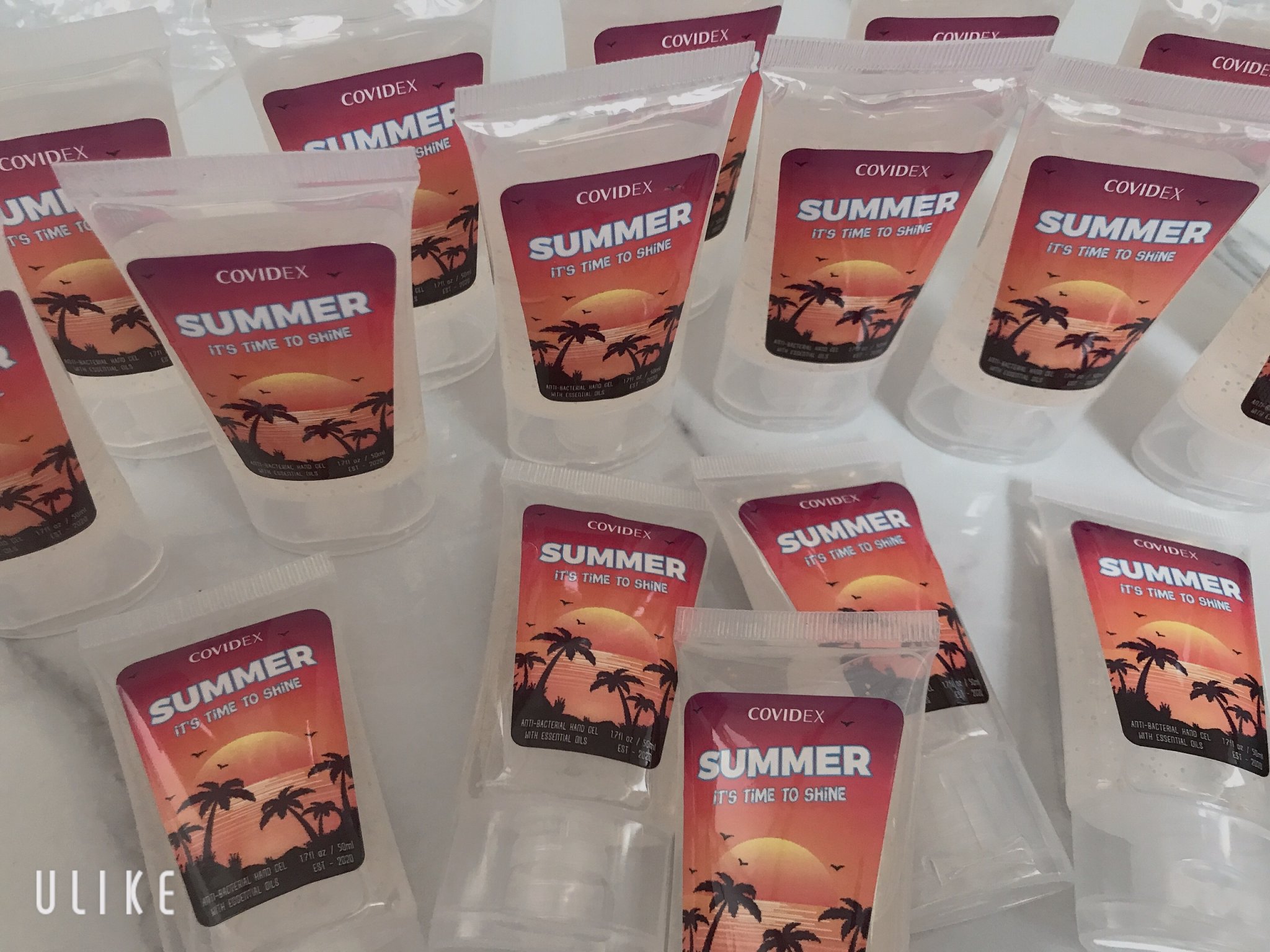 Gel rửa tay khô Summer - Covidex mùi thơm mát dịu dành cho mọi đối tượng Gel rửa tay khô Covidex diệt khuẩn cho mùa hè