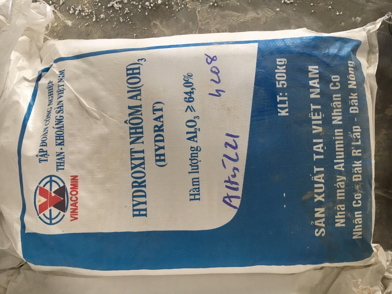Nhôm Hydroxit Việt Nam hàm luong oxit nhôm trên 64% thông tin xuất xứ Nhôm Hydroxit Việt Nam
