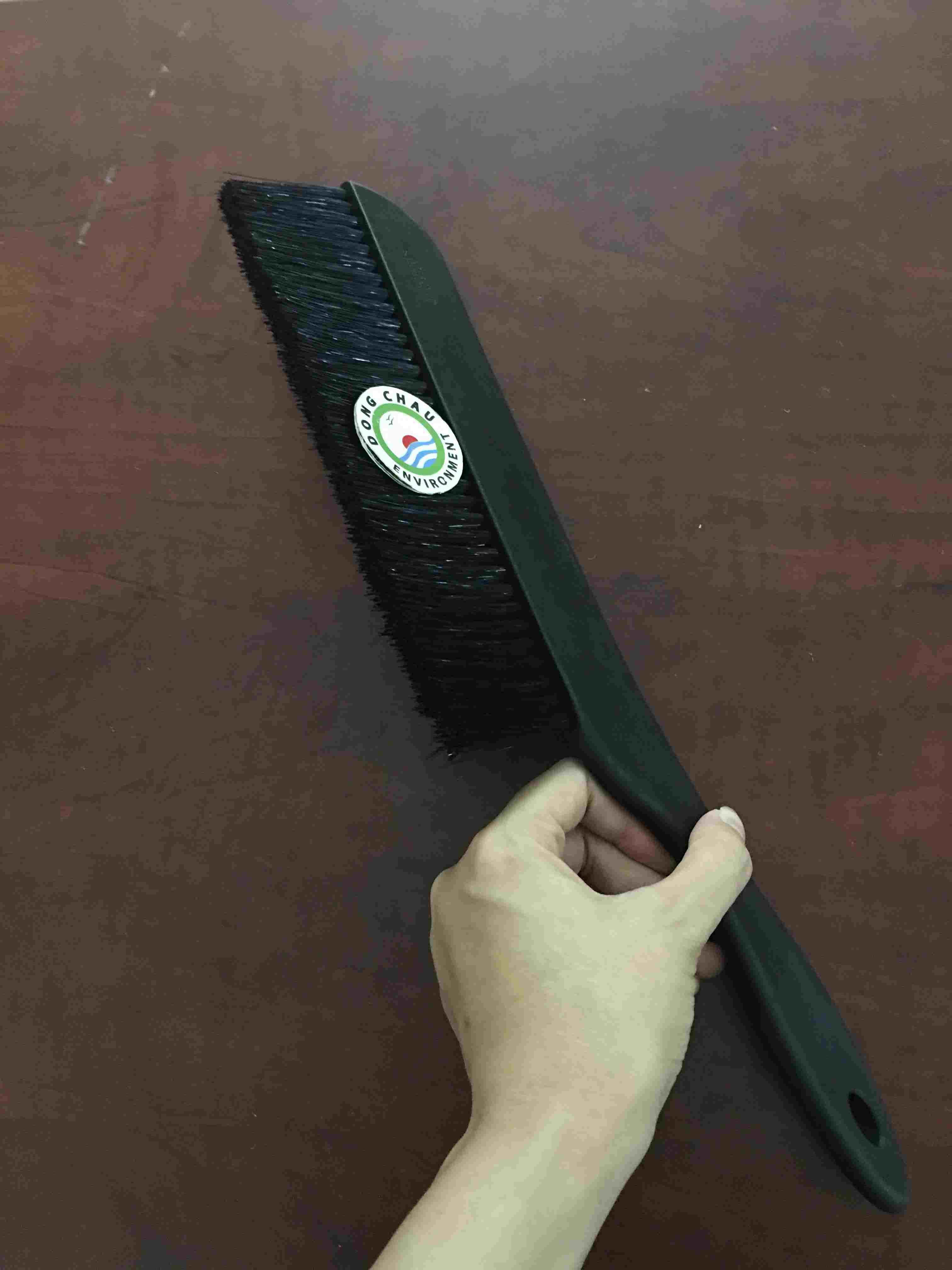 ban-chai-chong-tinh-dien-dai chi tiết chải lông Bàn chải tĩnh điện loại dài