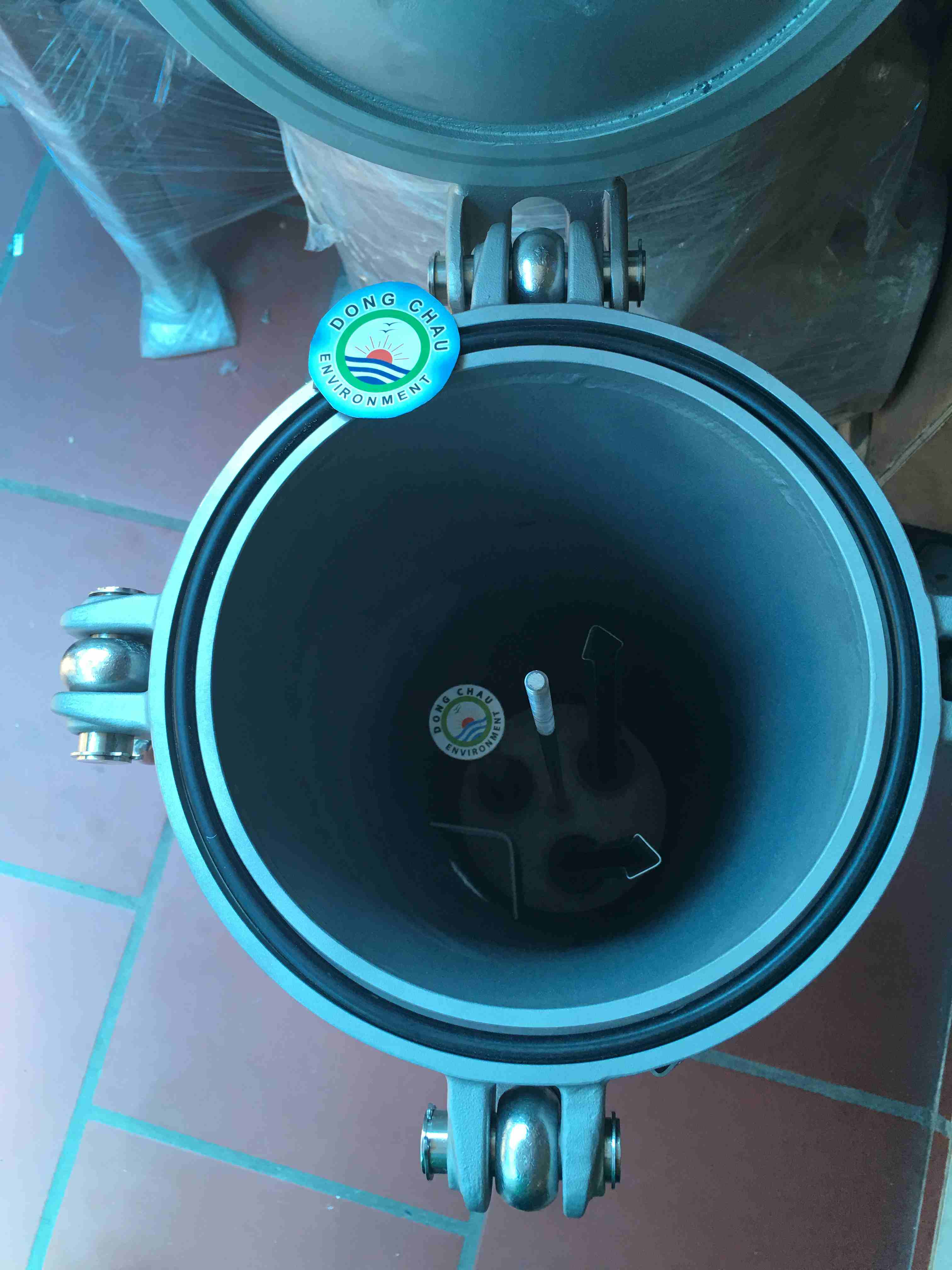 cau-tao-trong-inox-3-loi-20-inch-Singapore ron Bình lọc nước 3 lõi 20 inch DOE Singapore