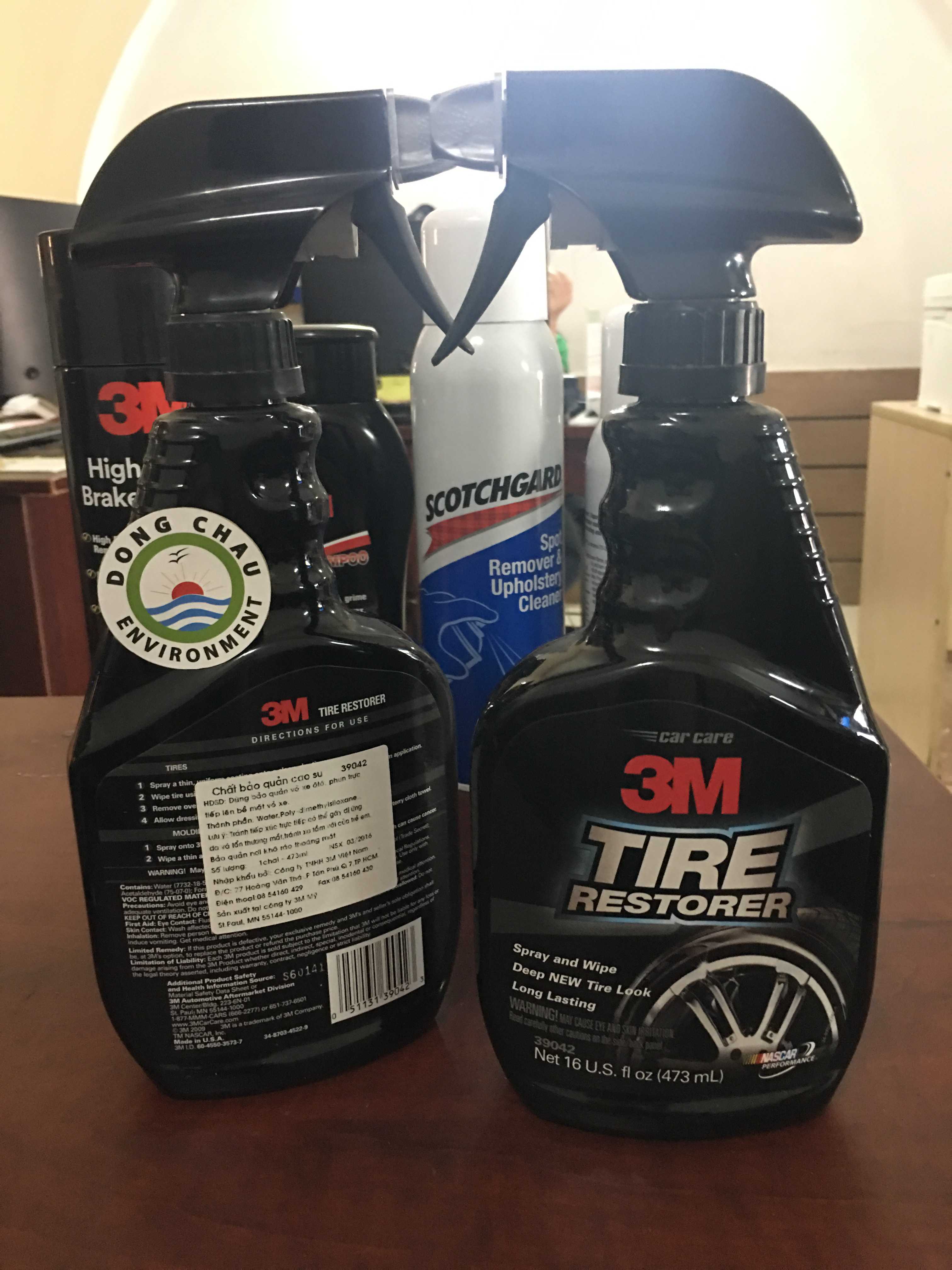 chai-bao-quan-vo-xe-cao-su đông châu phân phối Chai xịt bảo dưỡng lốp xe 3M 39042