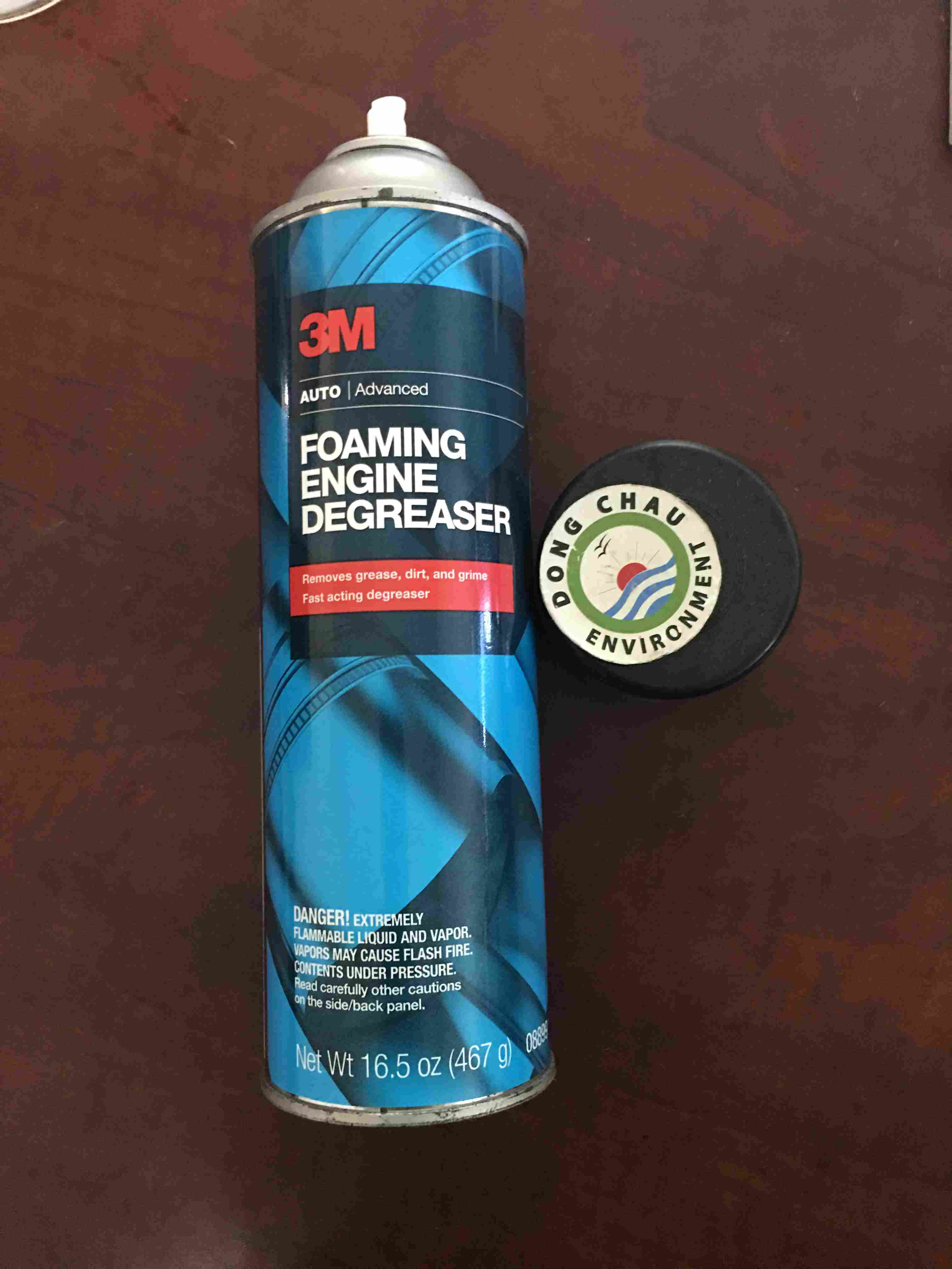 hai-lam-sach-dong-co phân phối Dung dịch vệ sinh khoang máy xe ô tô 3M 08899 chính hãng