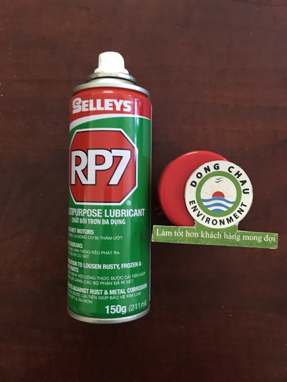 chat-boi-tron-rp7 chi tiết bên trong Chai xịt chống rỉ sét Selleys RP7