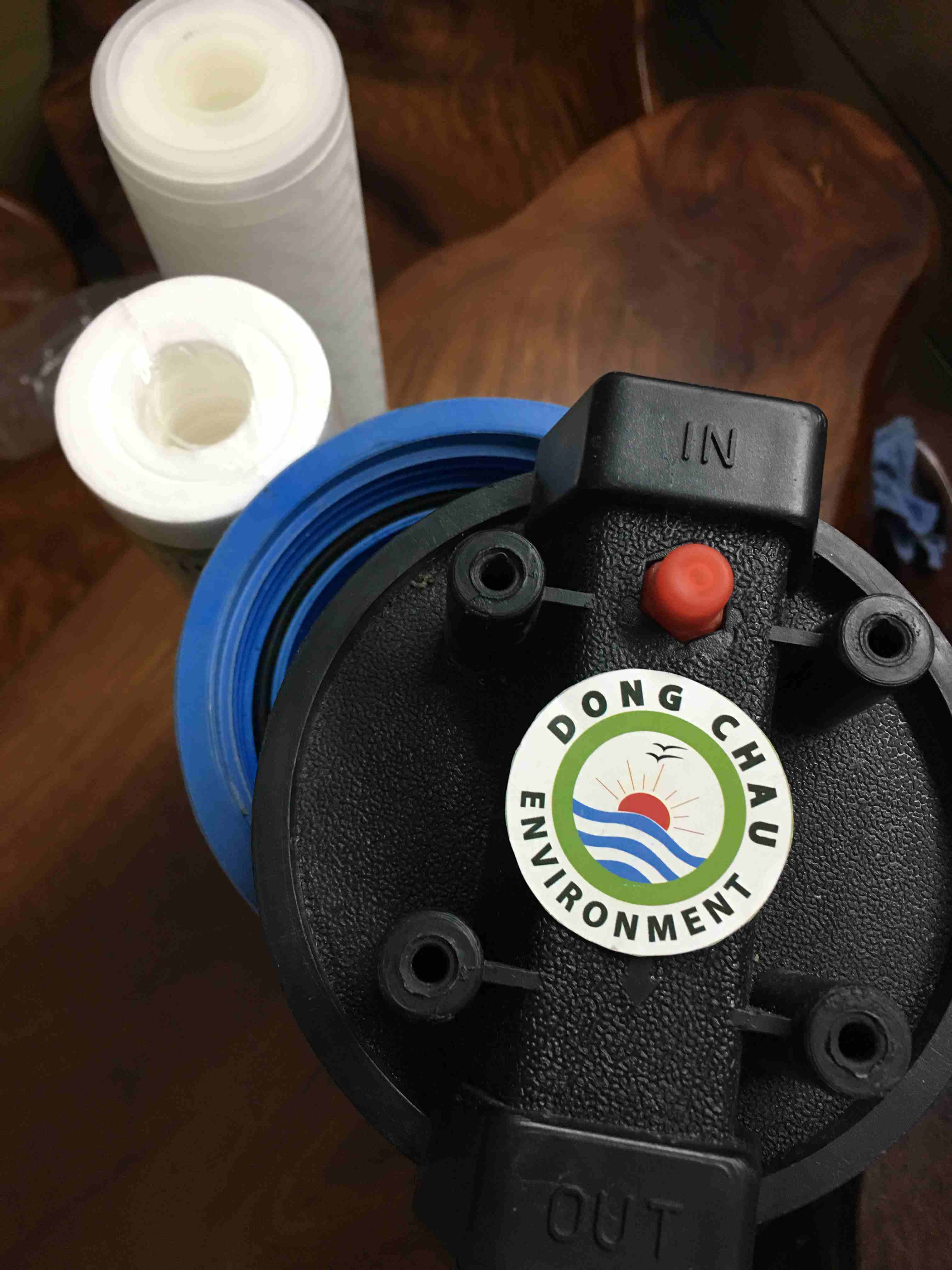 coc-loc-bo-can-trong-nuoc đầu in out Cốc lọc nhựa xanh 20 inch